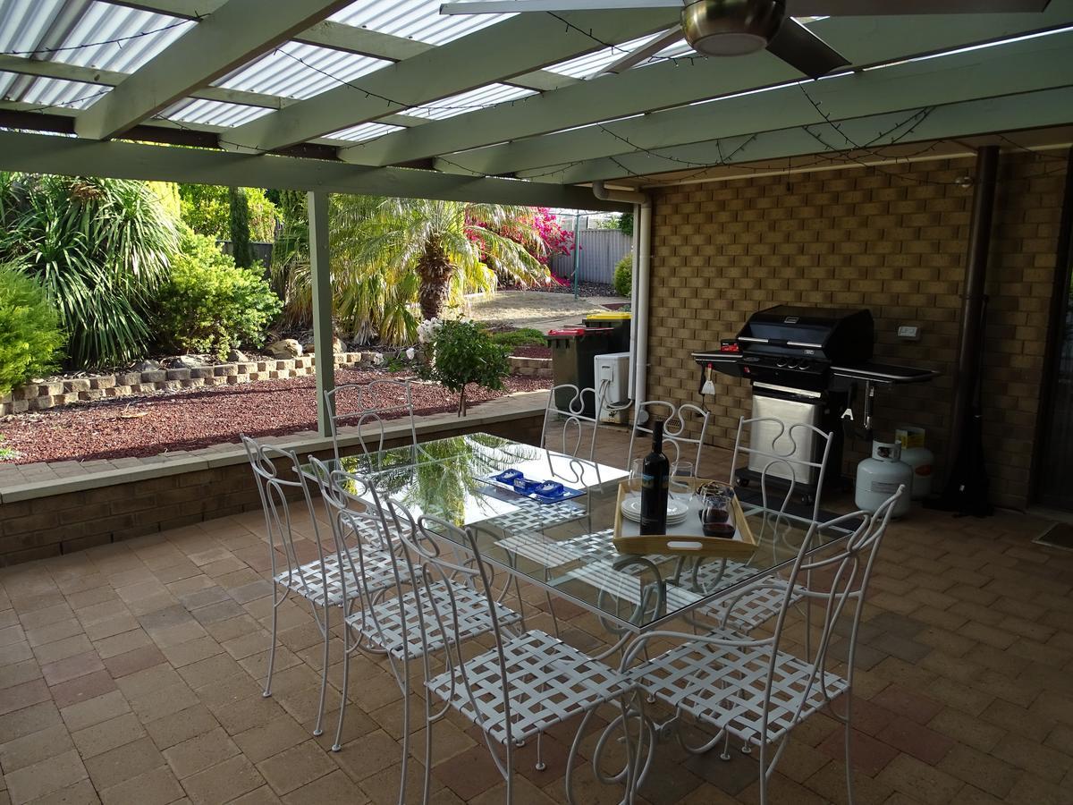3 Pears On The Park Mclaren Vale Villa Exteriör bild